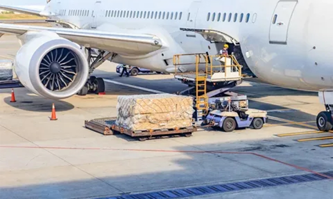 How Does International Air Cargo Service in Saudi Arabia Ensure Fast and Safe Deliveries