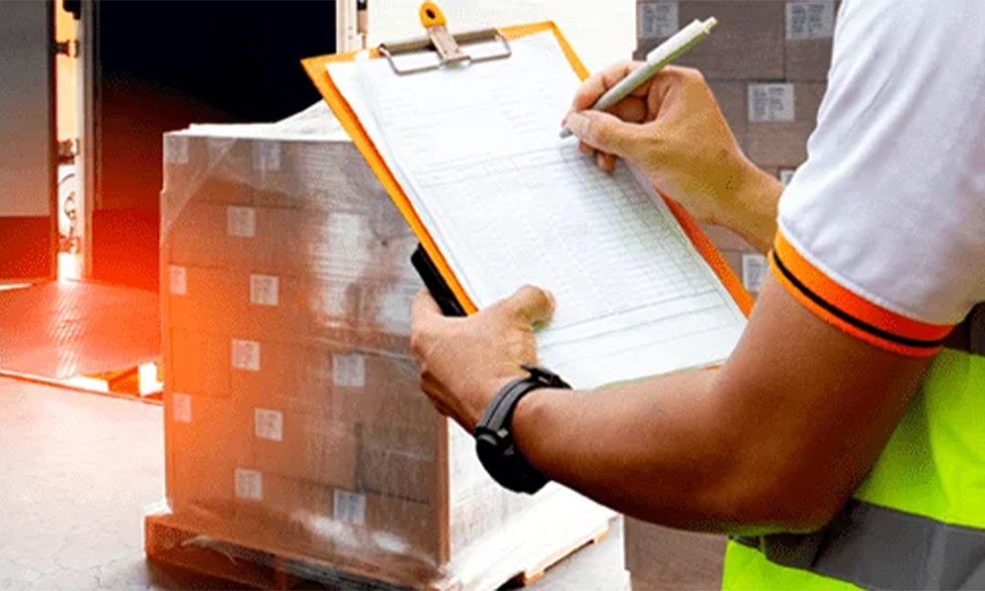 How to Navigate Border Clearance in Saudi Arabia