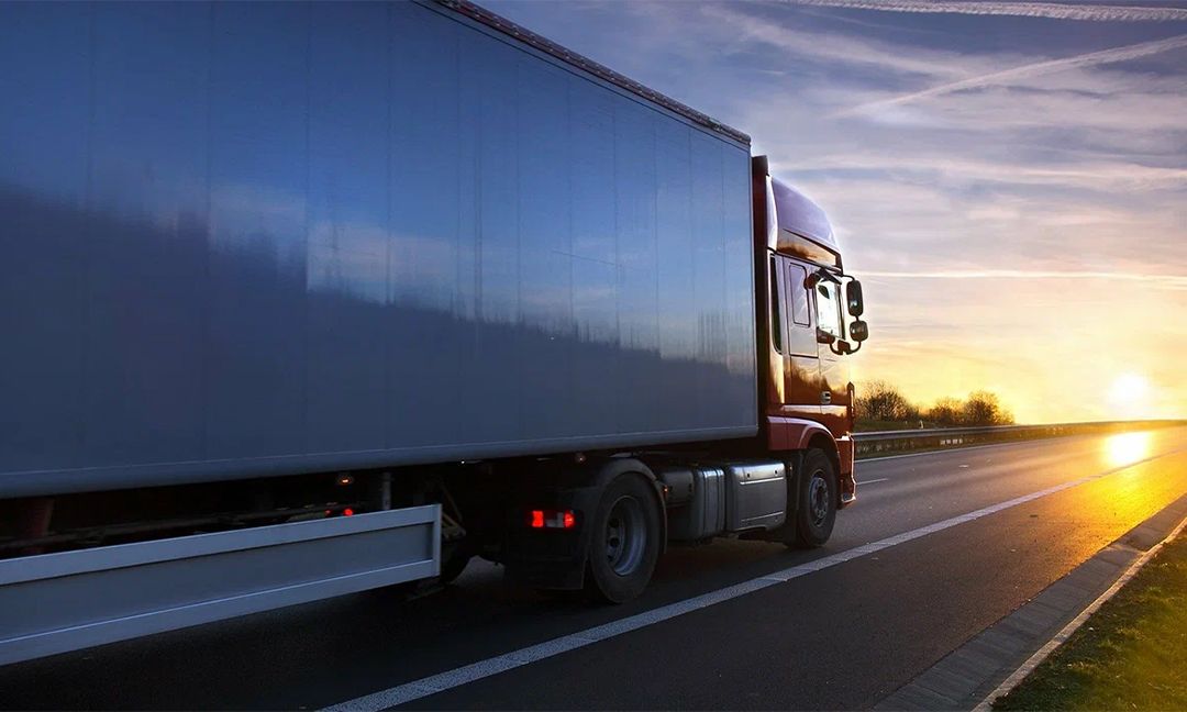 What Should I Look for in a Trailer Transportation Company